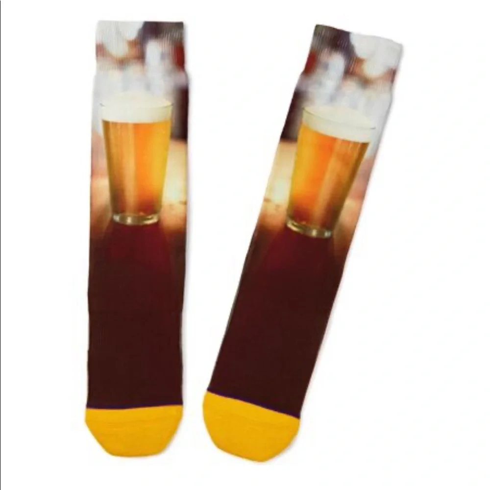 Hallmark Toe of a Kind Beer Pint Novelty Crew Socks NWT Unisex OS
